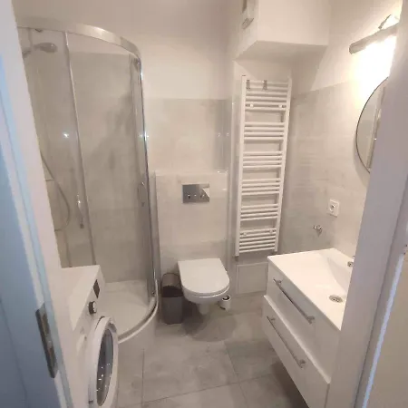 Kawalerka Wynajem Na Doby Lägenhet *